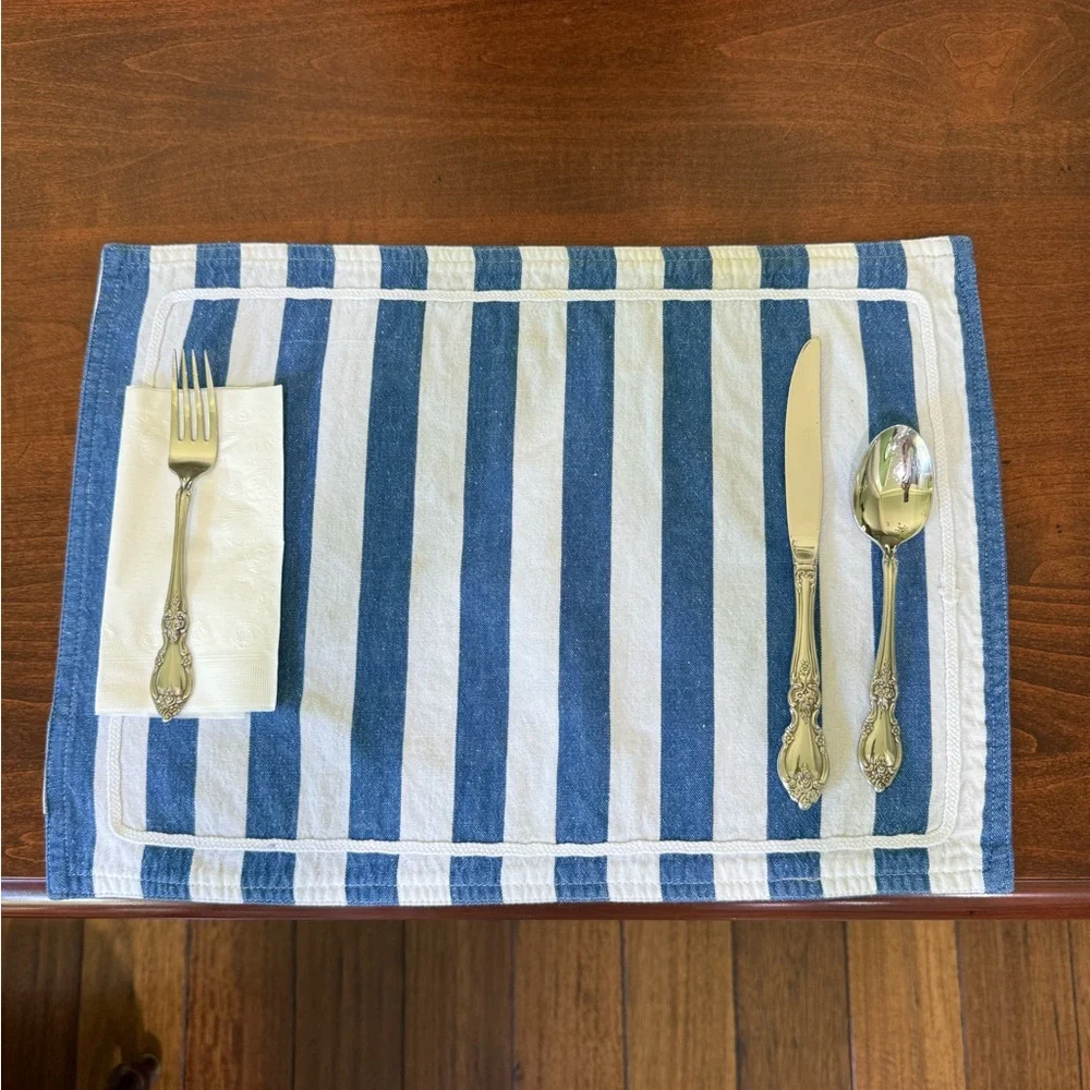 Sur La Table 4-13x18-Blue/White Striped Placemats❗️
